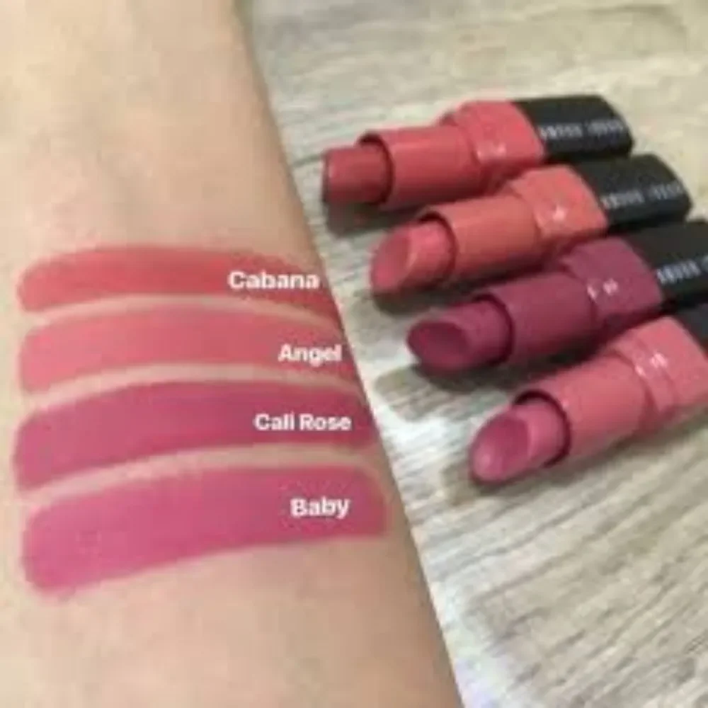 Bobbi Brown Crushed Lip Color in Cabana (Pinky Peach)